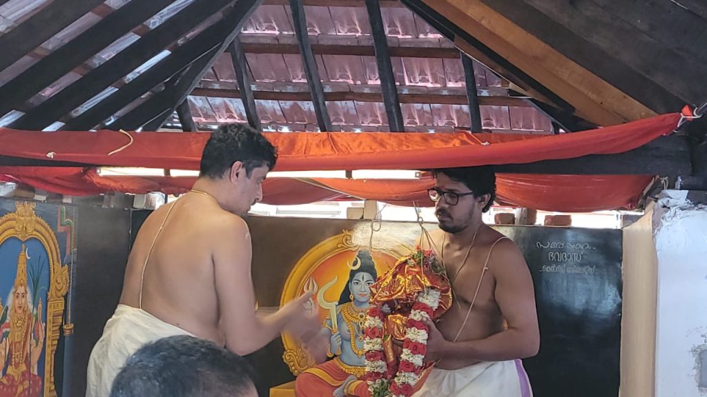 WhatsApp Image 2024-12-24 at 5.25.40 PM